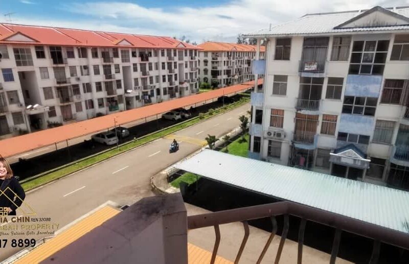 FOR SALE Melinsung Summer Bay Resort Apartment ( PaPar )