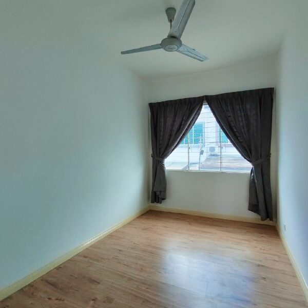 FOR RENT - Taman Bukit Sepanggar Phs1B 2 -Storey Inter -Corner Terrace Hse