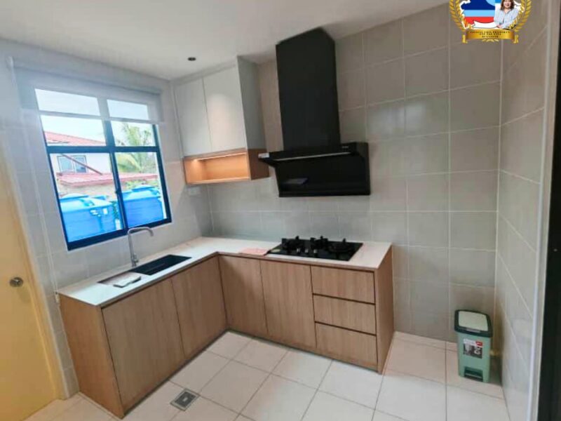 π‘ TAMAN JELITA BERINGGIS KINARUT TOWNHOUSE