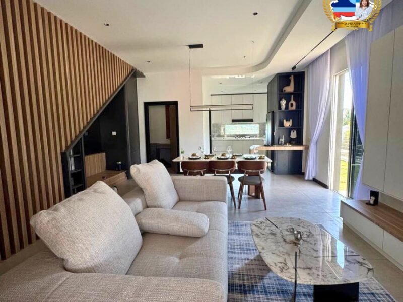 Taman Kinarut Ceria 3, Lengkuas ( Corner Lot)
