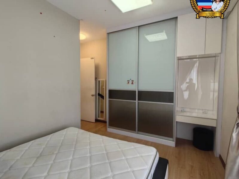 𝐅𝐎𝐑 𝐒𝐀𝐋𝐄 | THE PALM CONDOMINIUM @ KINARUT