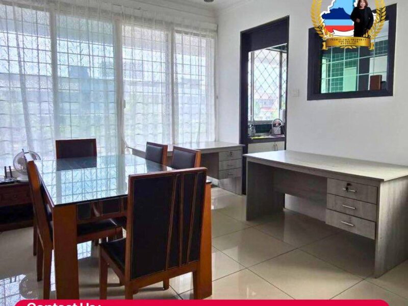 Taman Resevoir | 3 Storeys Terrace House