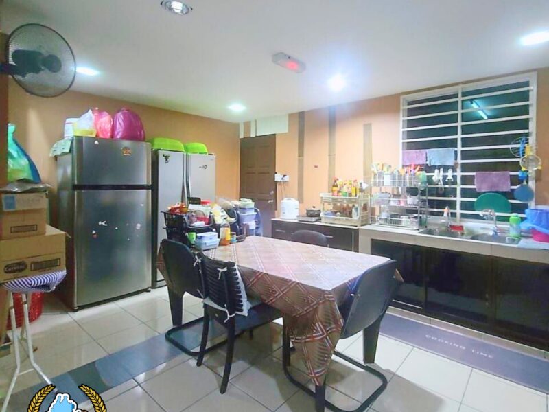 🏡 Double Storey Terrace Corner Lot – FOR SALE!
