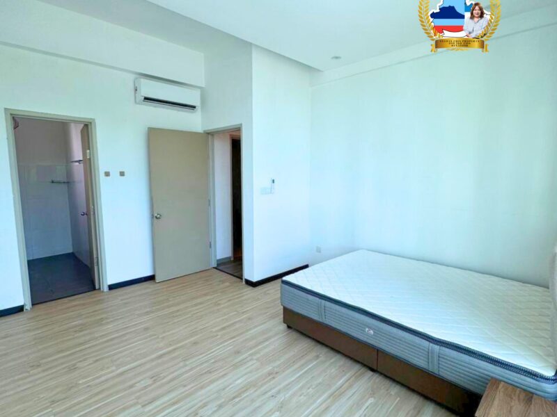 FOR SALE | KINGFISHER PUTATAN CONDOMINIUM