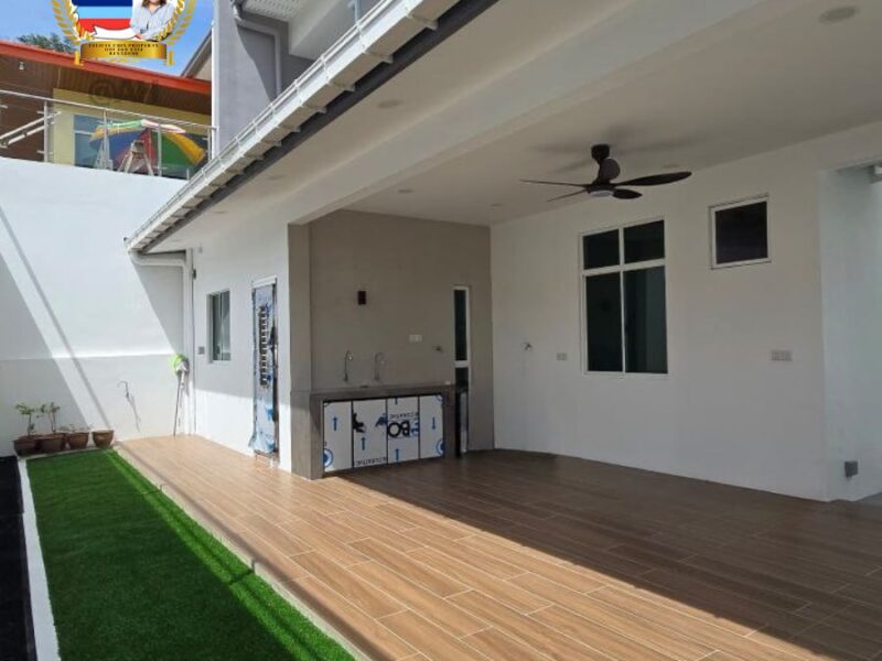 Semi-Detached Home in Taman Formosa
