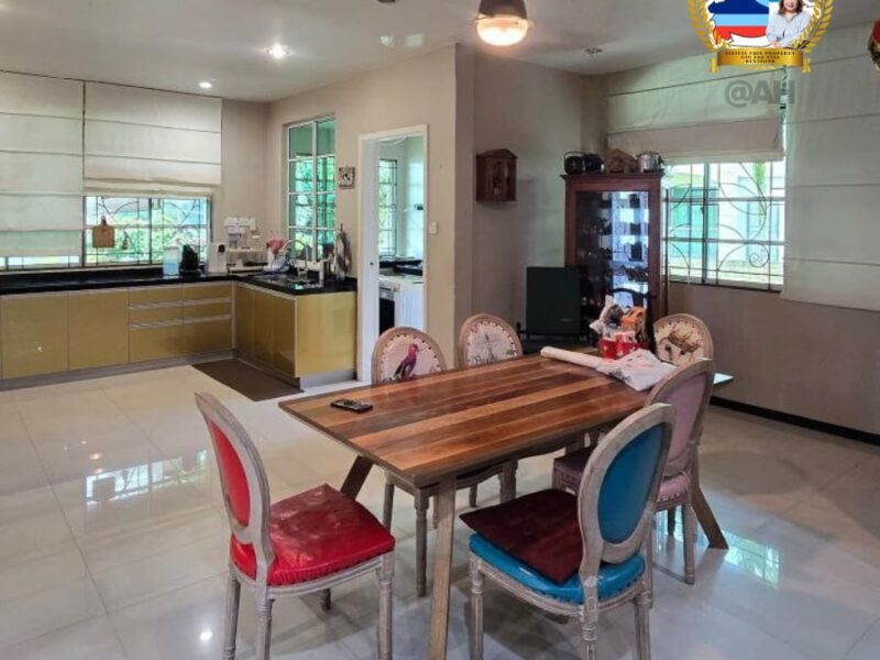 Inanam Kiansom Height Bungalow