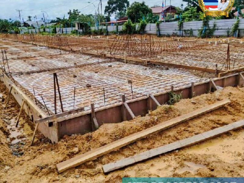 TAMAN MEWAH UTAMA, TUARAN