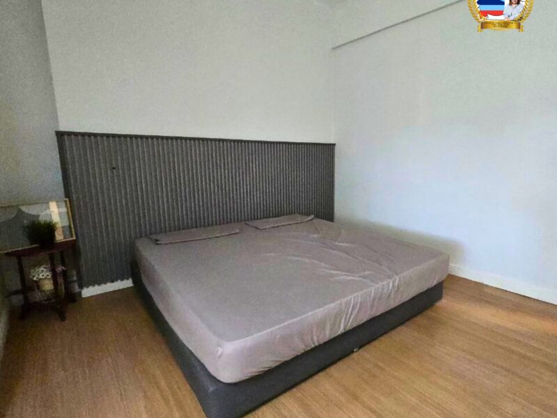 FOR SALE – THE COLONNADES CONDOMINIUM