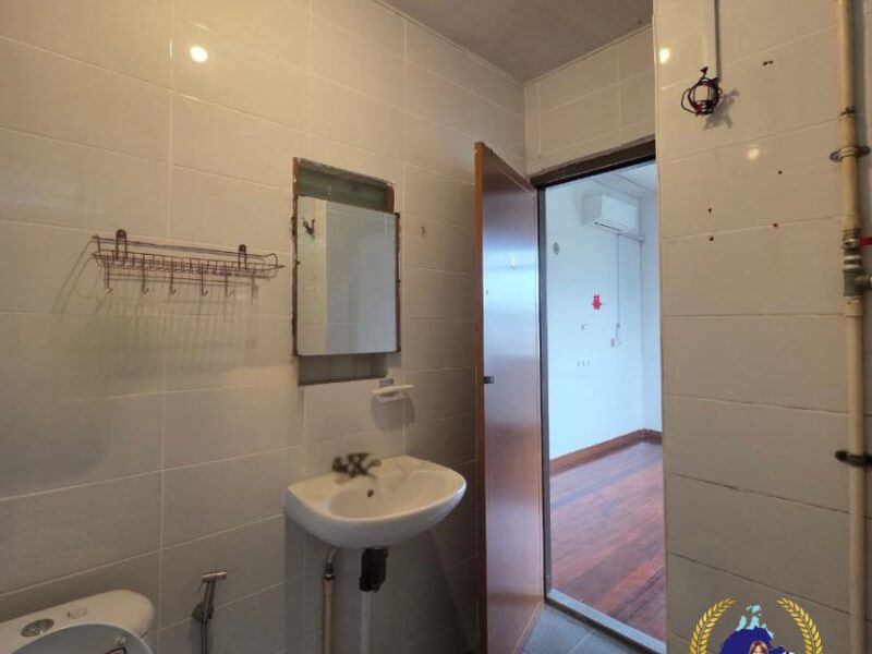 For Rent | Traditional Bungalow in Lorong Kenawai 2