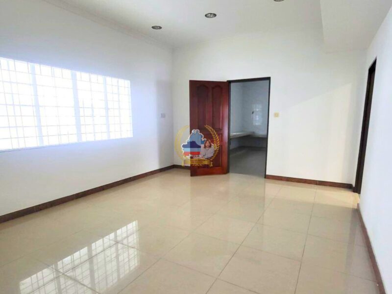 FOR SALE: BUNGALOW - TAMAN RIA IRAMANIS