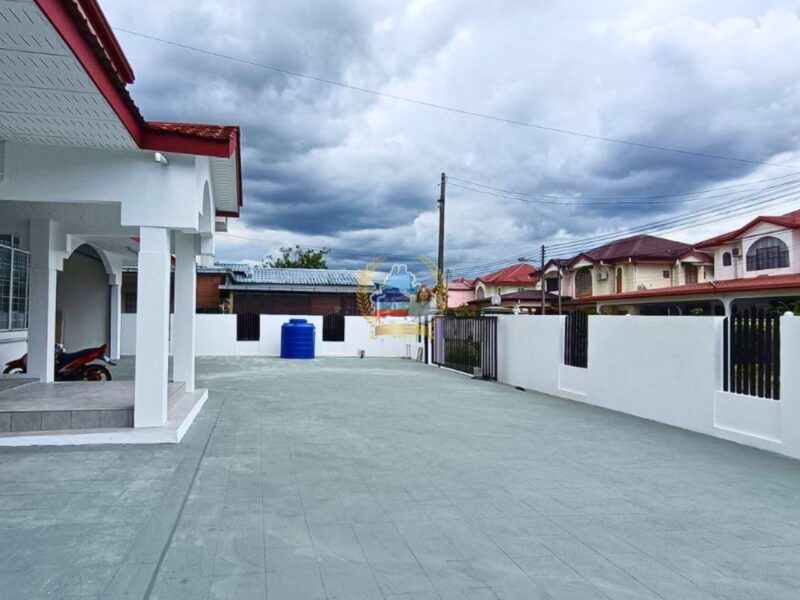FOR SALE: BUNGALOW - TAMAN RIA IRAMANIS