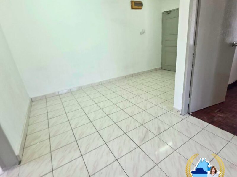 FOR SALE | City Apartment Inanam