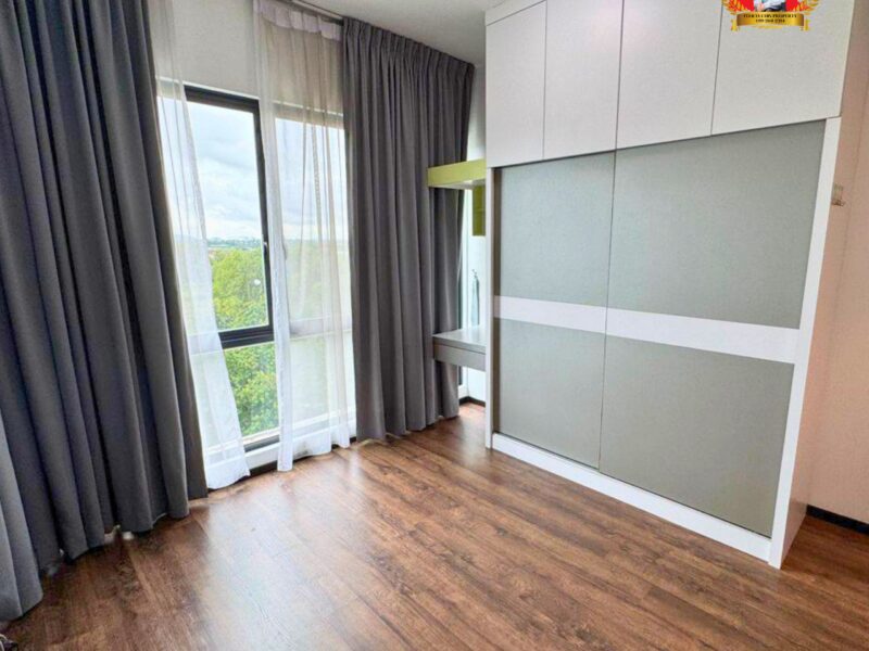 The Light Residence, Kobusak Penampang