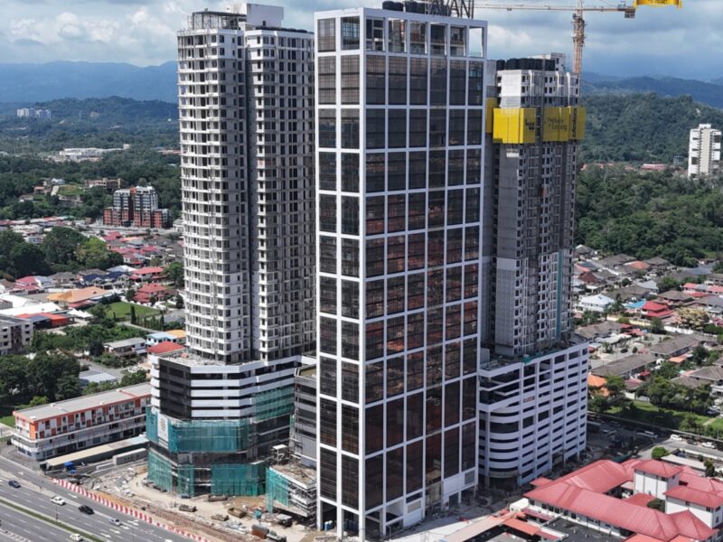 THE LOGG - LUYANG, KOTA KINABALU
