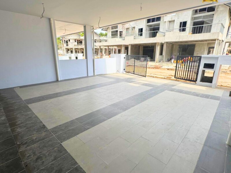 ARAYA GARDENS @ AYURIA PLACE